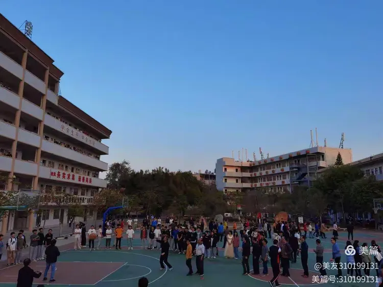 "畅毓秀琴江,舞时代青春"